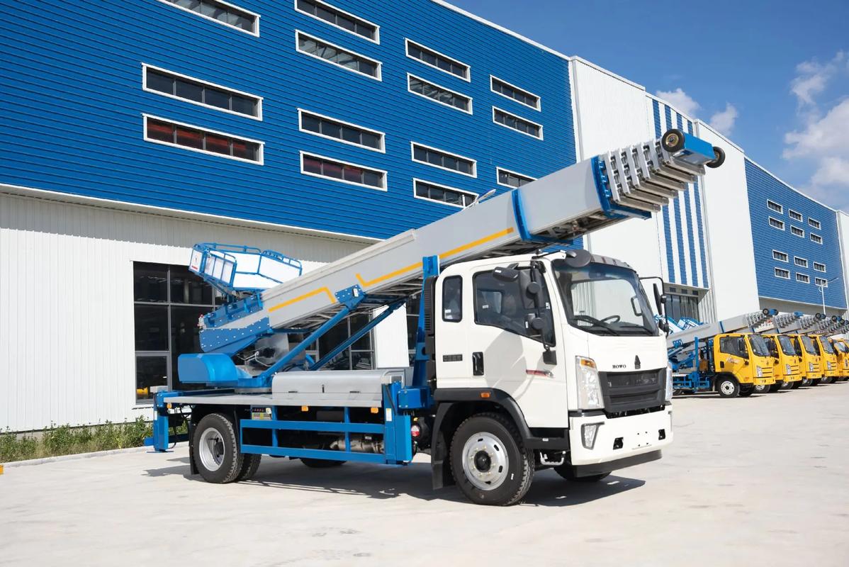 安徽出租云梯车高空作业车 建筑垃圾搬运